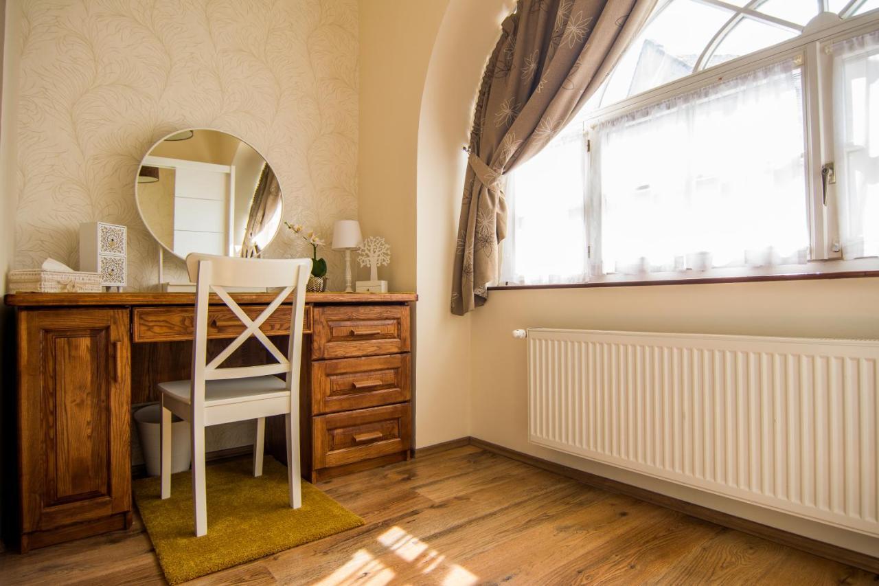 Cork Apartman Eger Ngoại thất bức ảnh